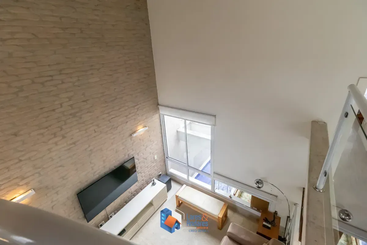 Imagem Sobrado para venda em Jardim Franca com 3 quartos, sendo 3 suítes, 400m²