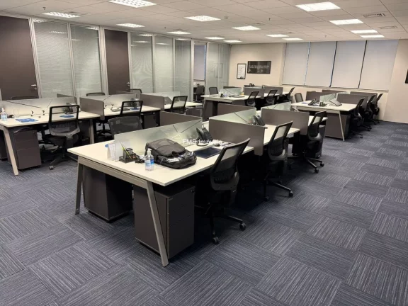 Imagem Aluguel de Conjunto mobiliado na Barra Funda, São Paulo-SP: 4 Banheiros, 8 Vagas, 323m² de Área