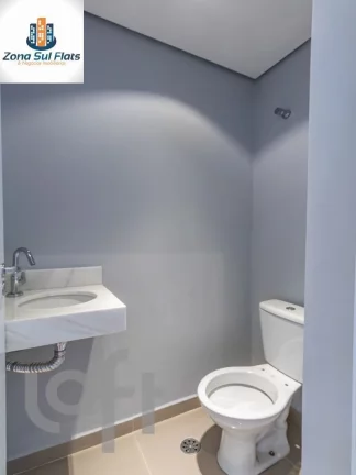 Imagem Cobertura Duplex Impecável à Venda Em Moema Com 3 Suítes e 3 Vagas - Localização Privilegiada, a poucos metros do Parque Ibirapuera