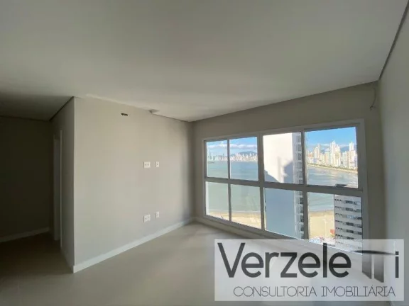 Imagem Apartamento Quadra Mar para Venda em Balneário Camboriú / SC no bairro Pioneiros