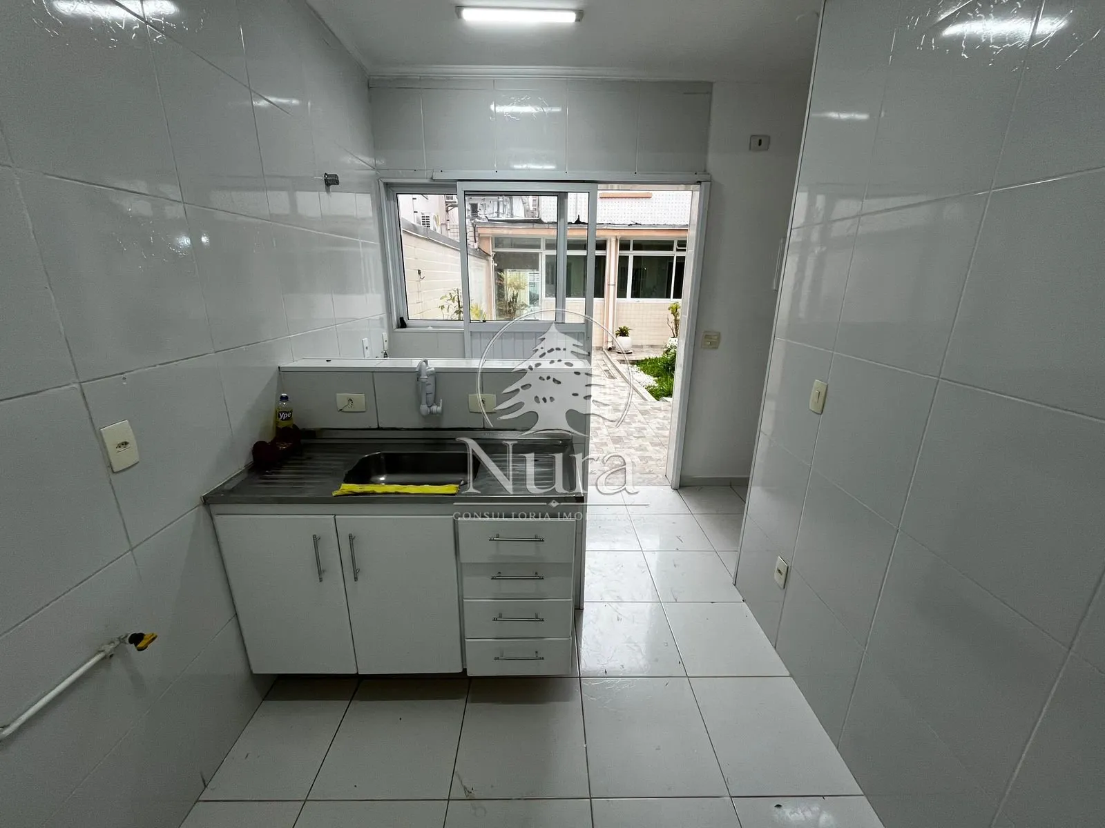 Imagem Sobrado de 3 quartos, 152m² no bairro Embaré, em Santos