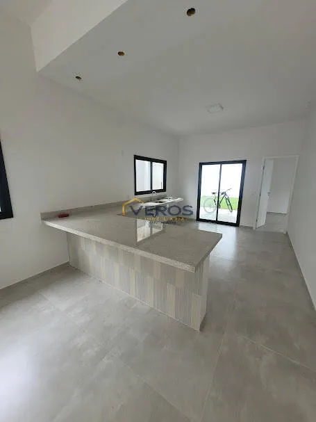 Imagem Casa Nova, Térrea com 3 quartos a venda na praia Massaguaçu em Caraguá