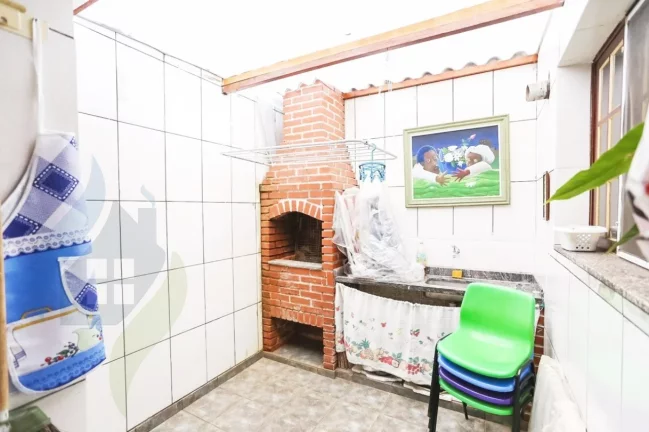 Imagem Sobrado de 2 dormitórios, 2 banheiros, 1 vaga, com 100m² em Rudge Ramos, São Bernardo do Campo
