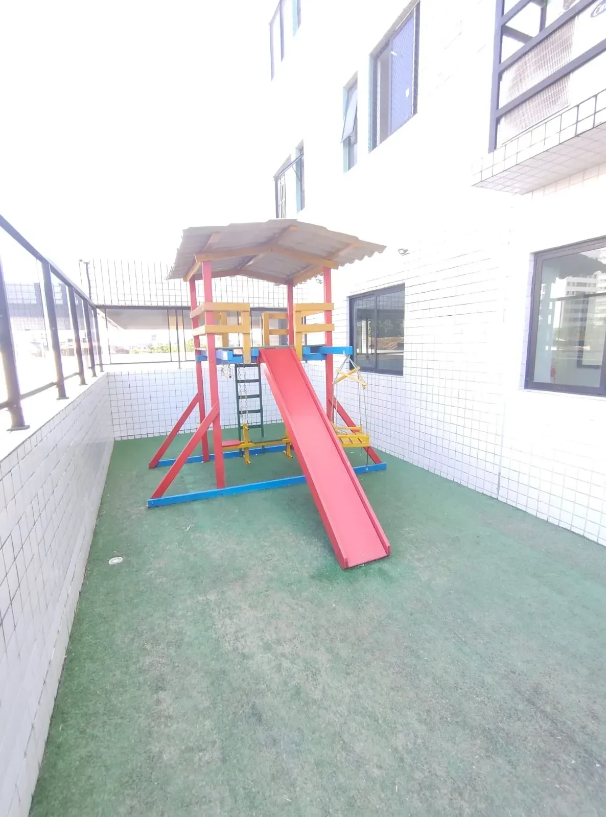Imagem Apartamento com 3 Quartos à Venda, 92 m² em Madalena - Recife