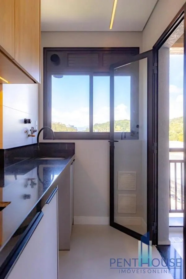 Imagem Apartamento Zona Central para Venda em Balneário Camboriú, Praia dos Amores, 2 dormitórios, 2 suítes, 2 banheiros, 2 vagas