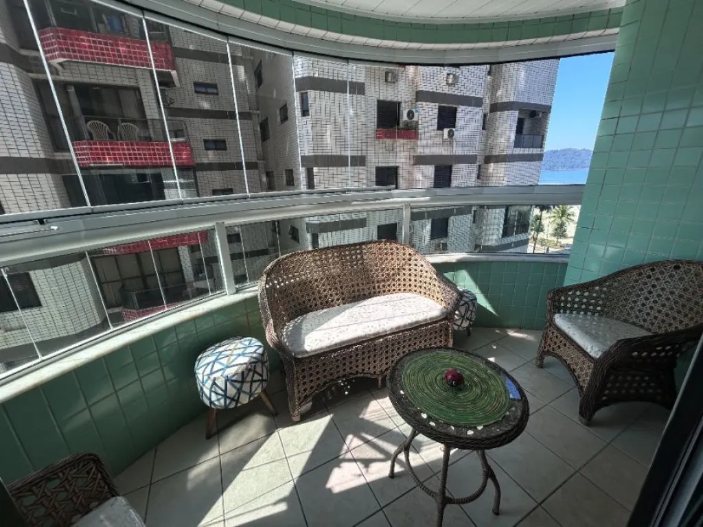 Imagem APARTAMENTO COM 140,00 m² - CANTO DO FORTE - PRAIA GRANDE SP