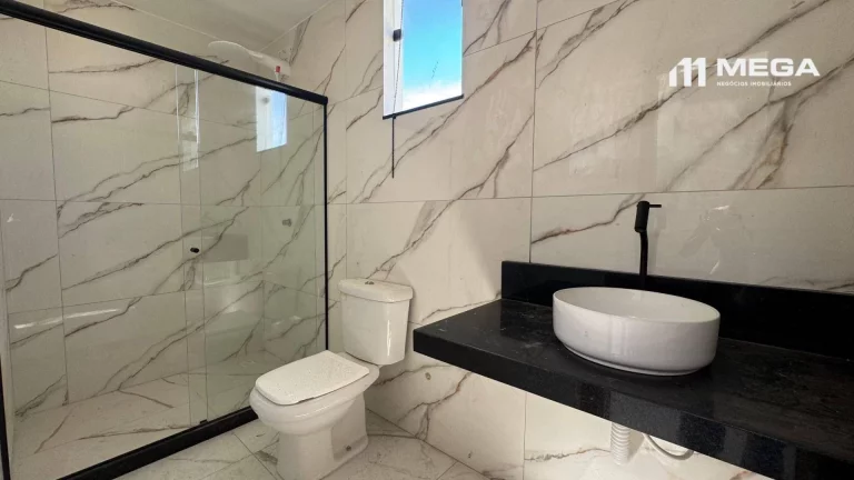 Imagem Casa com 3 dormitórios à venda, 129 m² por R$ 700.000,00 - Ponta da Fruta - Vila Velha/ES