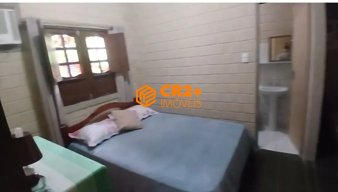 Imagem Vendo Casa em Condomínio com 5 suítes -200m²