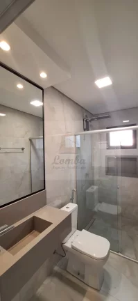 Imagem Casa de luxo em condomínio à venda em Chapada dos Guimarães-MT: 6 quartos, 4 suítes, 3 salas, 7 banheiros, 6 vagas de garagem, 400m².