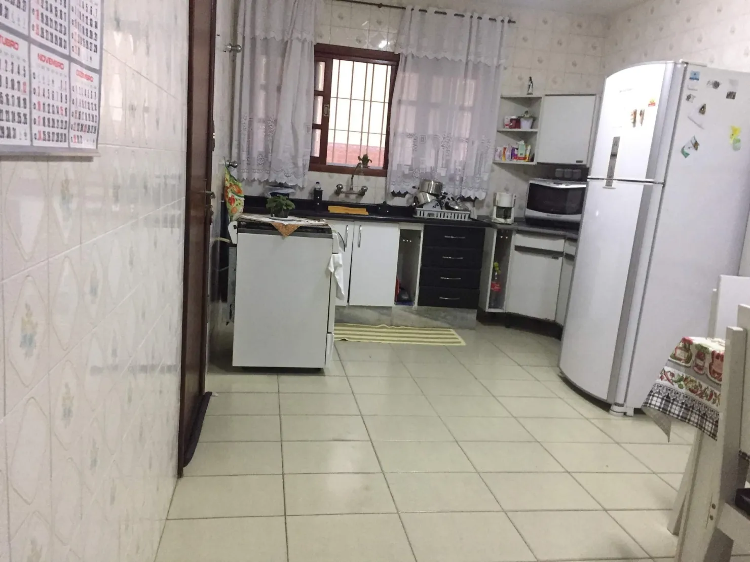 Imagem Casa à venda 2 Quartos, 2 Suites, 2 Vagas, 250M², Jardim Santa Luzia, Pindamonhangaba - SP