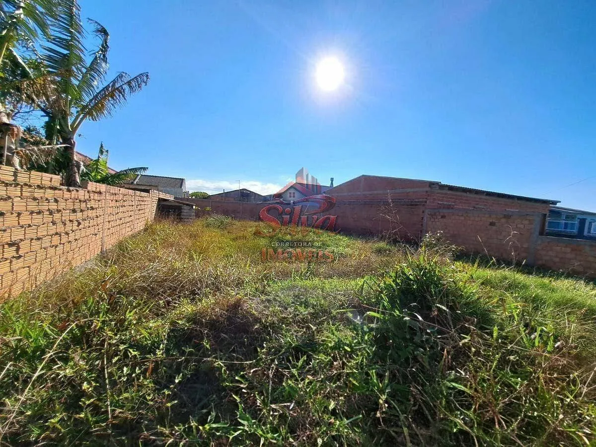 Imagem Terreno 300m² em região de moradores no Mariluz, Imbé