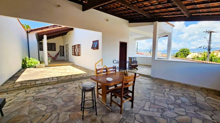 Imagem Casa com 3 dormitórios à venda - Chácara Do Moinho - Cachoeira Paulista/SP