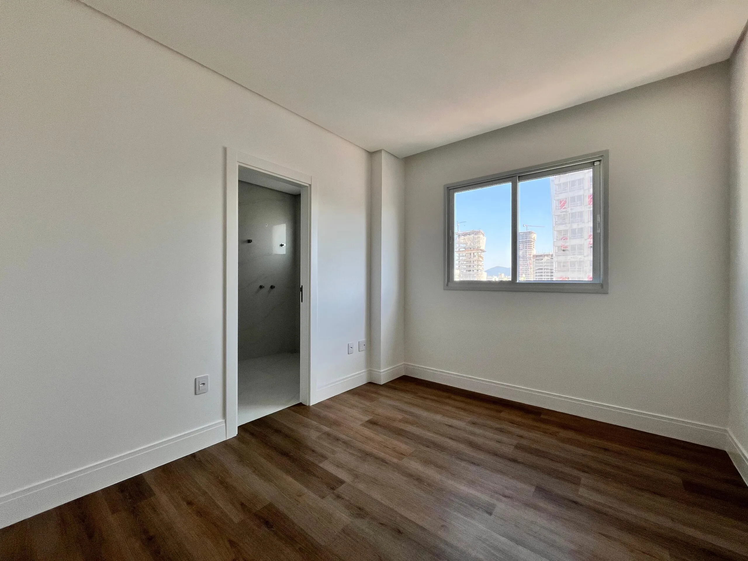 Imagem Apartamento à venda com 160m2 por R$ 2.798.000,00