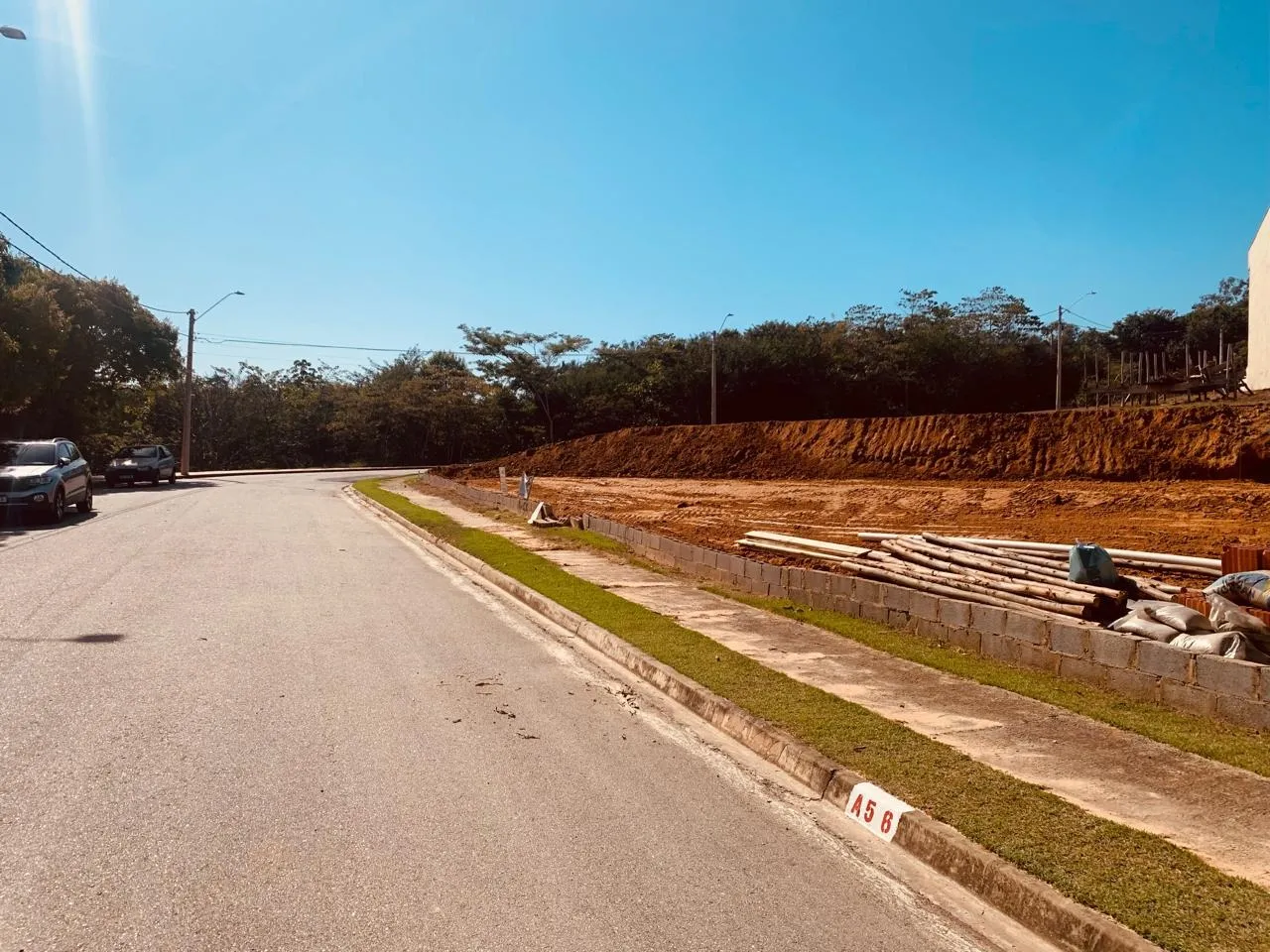 Imagem TERRENO EM CONDOMÍNIO DE ALTO PADRÃO - RESIDENCIAL HELENA MARIA - WANEL VILLE