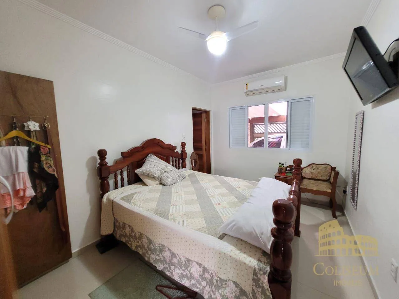 Imagem Casa com 2 dormitórios à venda, 112 m² por R$ 930.000,00 - Vila Assunção - Praia Grande/SP