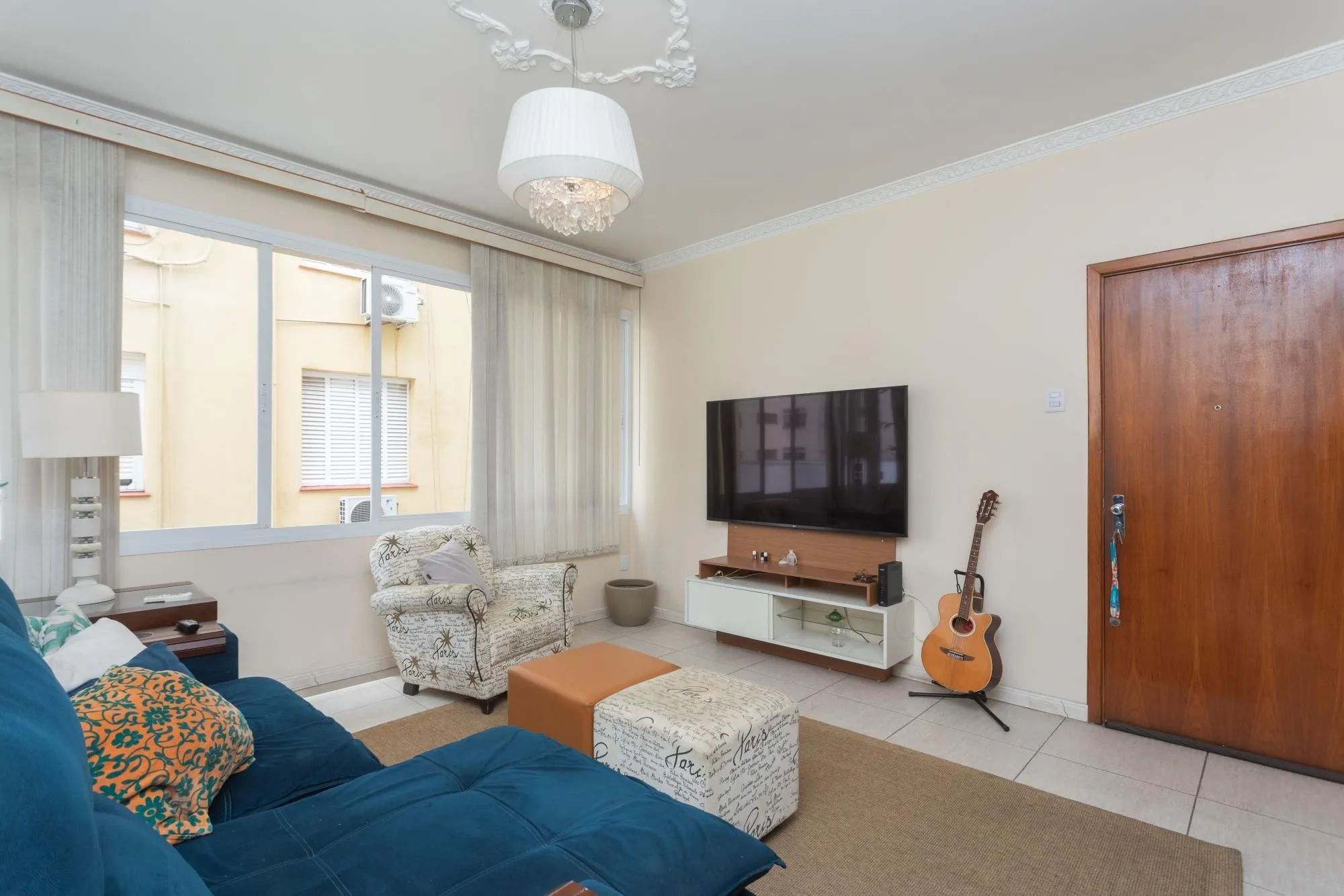 Imagem Apartamento 3 Dormitórios com Suíte e Garagem na Cidade Baixa - Próximo à Redenção