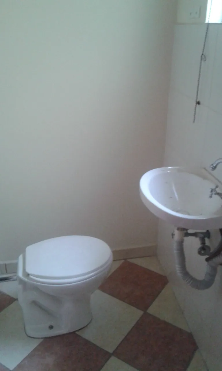 Imagem Aluguel de Sala Comercial de Alto Padrão no Centro de Sorocaba-SP: 1 Sala, 1 Banheiro, 15m² de Área.