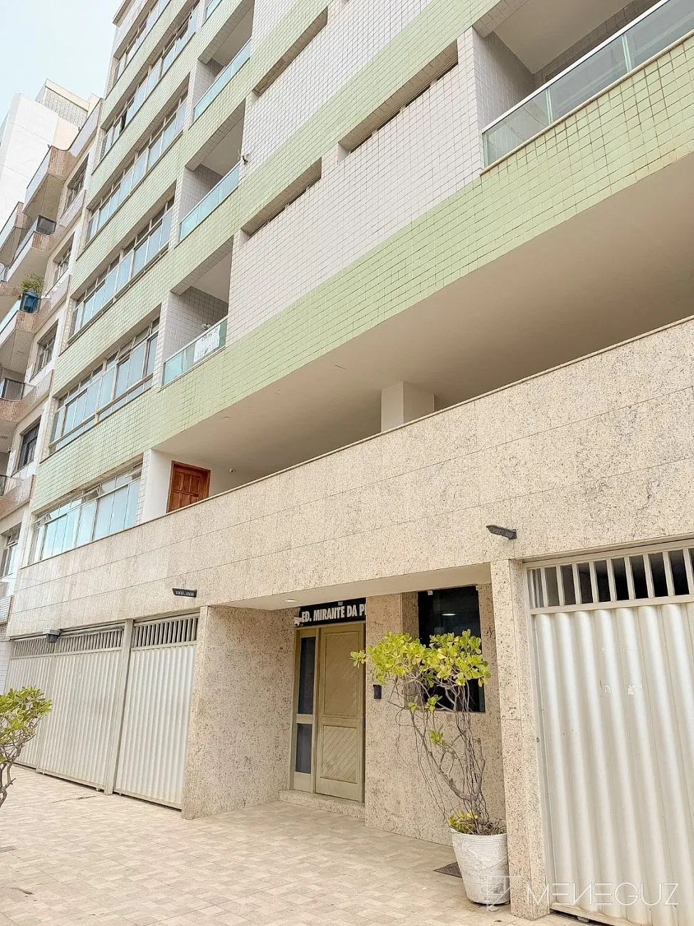 Imagem Apartamento à venda na Praia do Morro, Guarapari - 4 quartos, vista mar, mobilhado