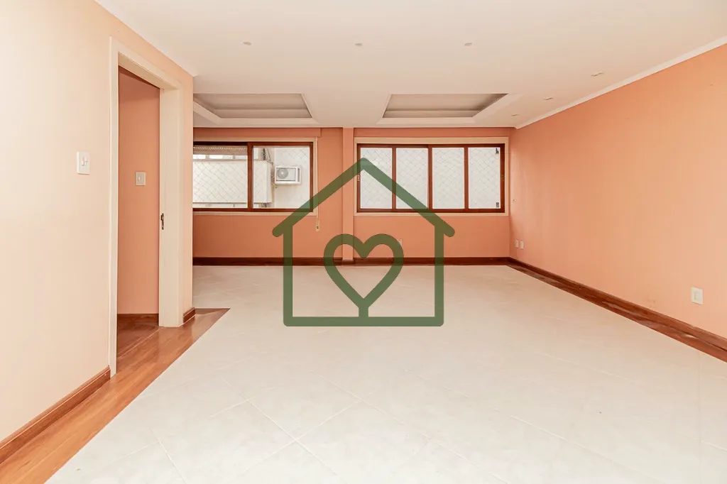 Imagem Na Av. Alegrete, n. 126, no bairro Petrópolis, Apartamento de 03 dormitórios, semi mobiliado com 0...