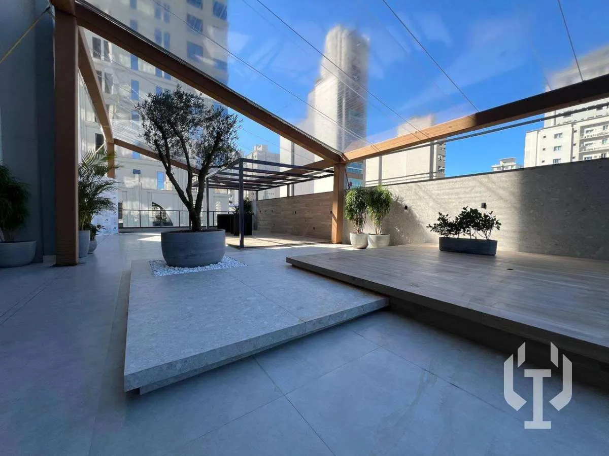 Imagem Apartamento Novo Quadra Mar com Lazer Completo em Meia Praia