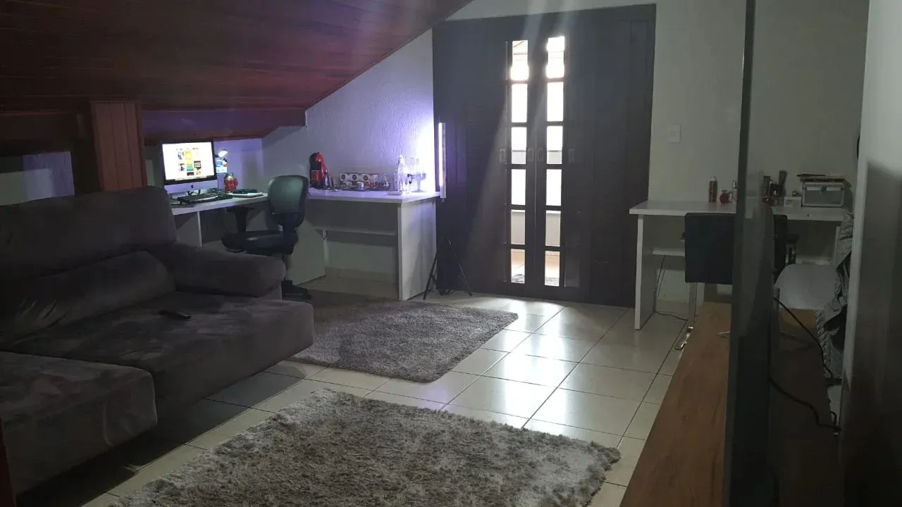 Imagem Sobrado para Venda em São Paulo, Butantã, 4 dormitórios, 1 suíte, 2 banheiros, 3 vagas