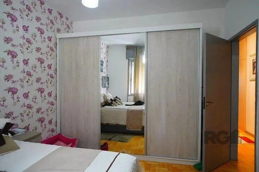 Imagem Apartamento 91m² - 3 dormitórios e 2 vagas no bairro Petrópolis
