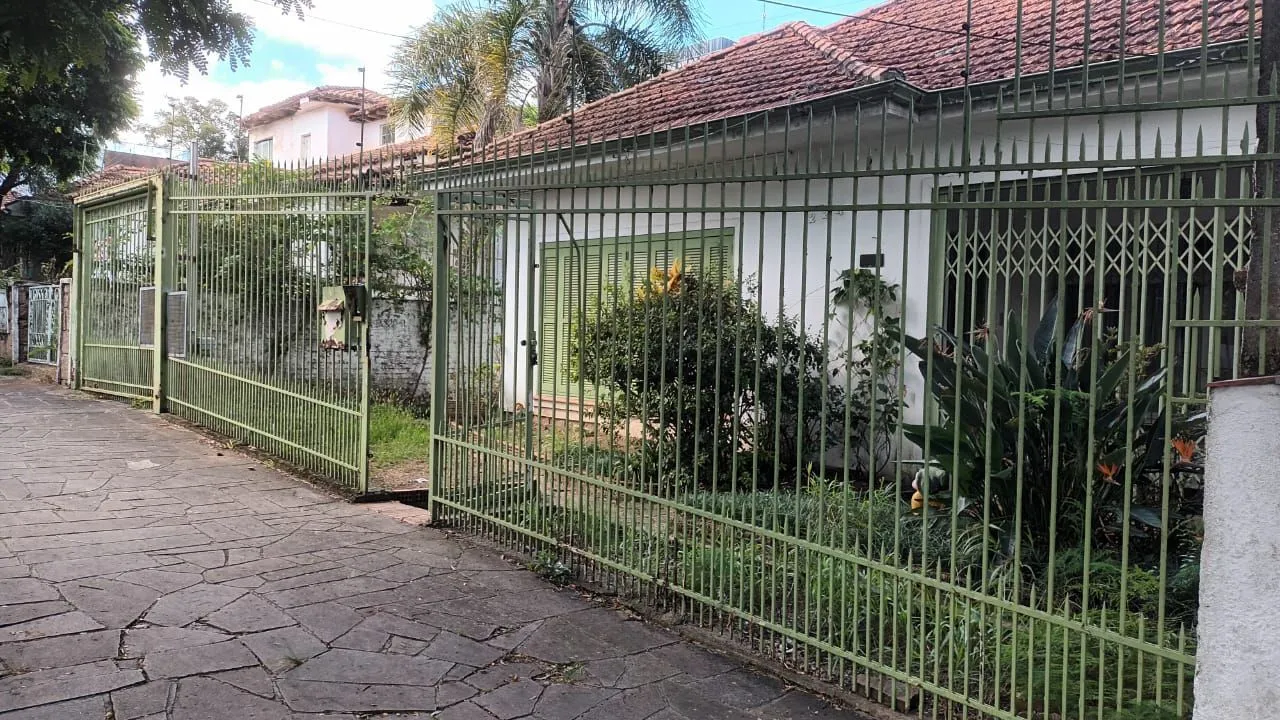Imagem Casa no Bairro Petrópolis