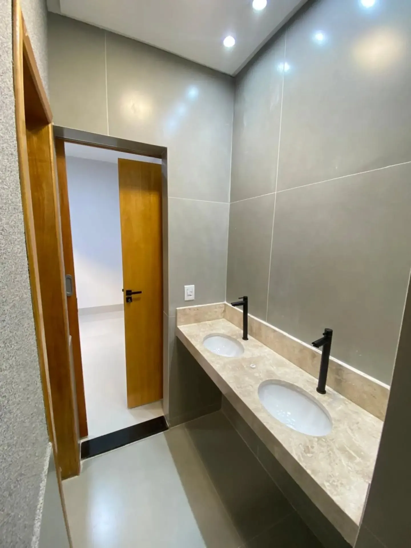 Imagem Casa 3 Suites Sozinha No Lote No Jardim Olimpico