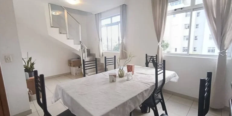 Imagem Cobertura 4 quartos, suíte, 02 vagas, reformada, Bairro Jardim America!!!