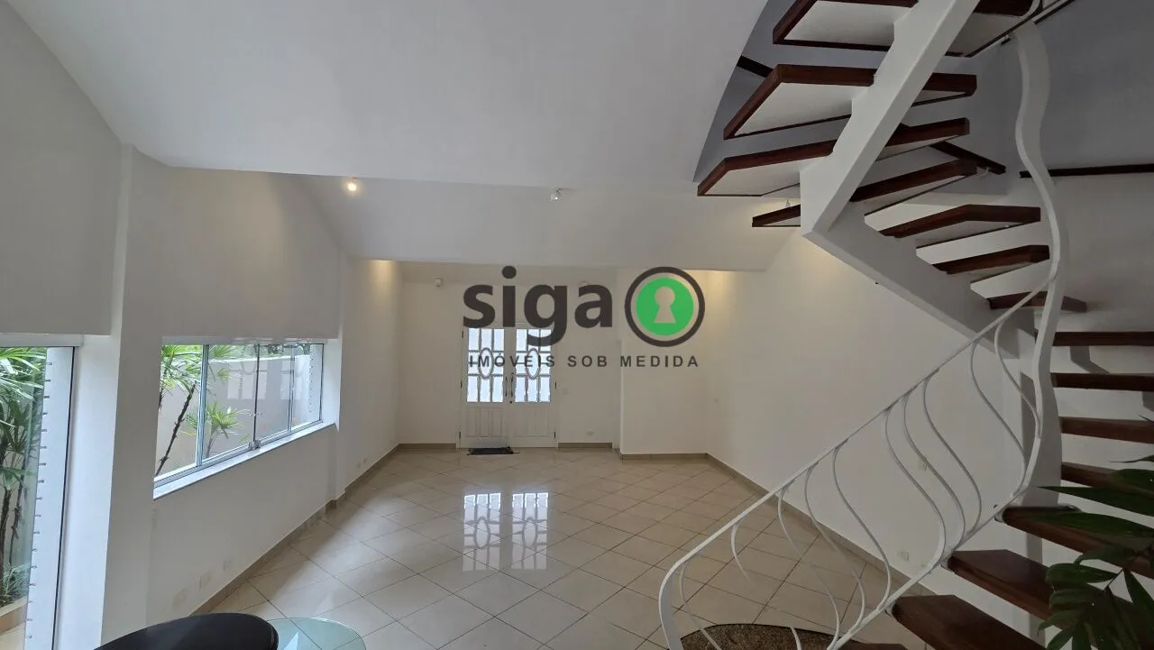 Imagem Casa em condomínio à venda e locação com 300m², 5 quartos e 2 vagas no Panamby