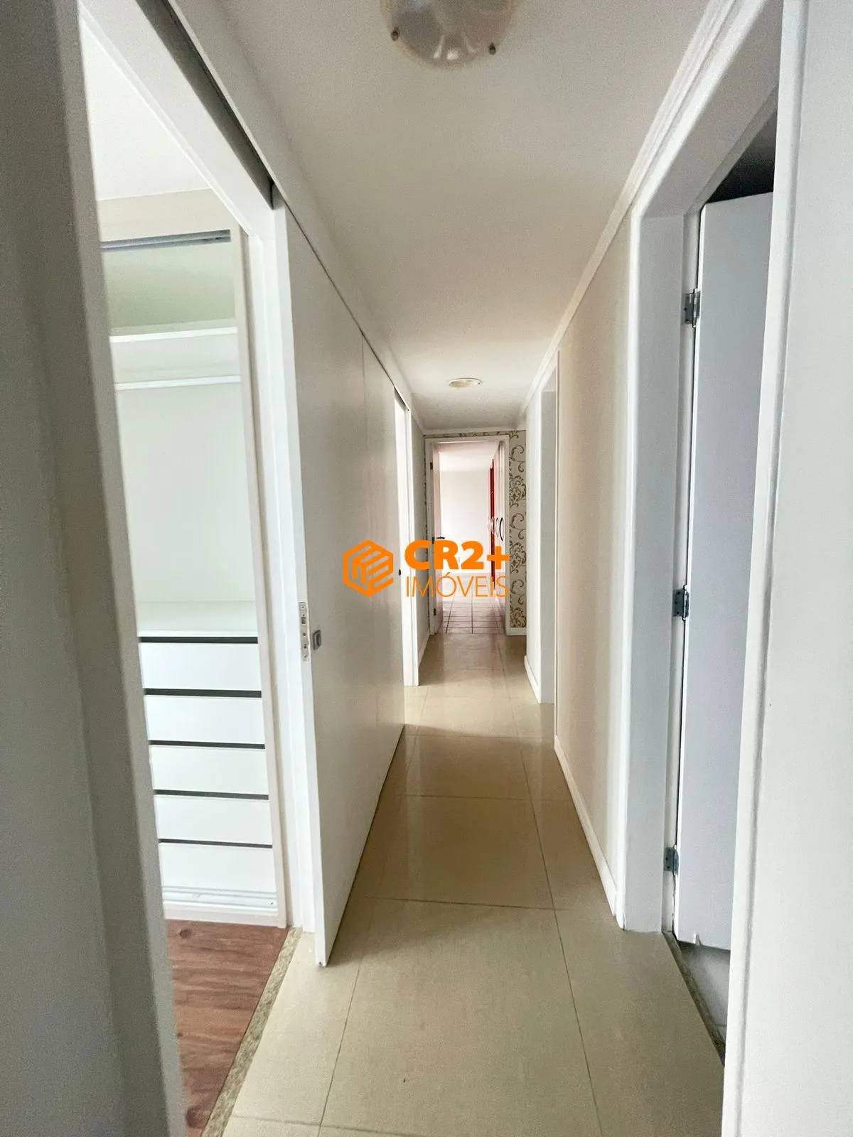 Imagem Vendo apartamento em boa viagem próximo do colegio santa maria, 189m2 com 4 quar