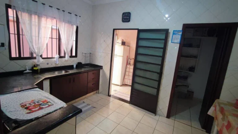 Imagem Casa Sobrado, 3 Dormitórios (Suíte), Bosque dos Ipês, Sjc.