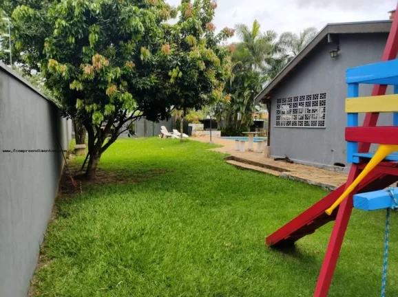 Imagem Chácara Condomínio para Venda em Limeira, Jardim Residencial Alto do Flamboyant, 3 dormitórios, 2 banheiros, 5 vagas