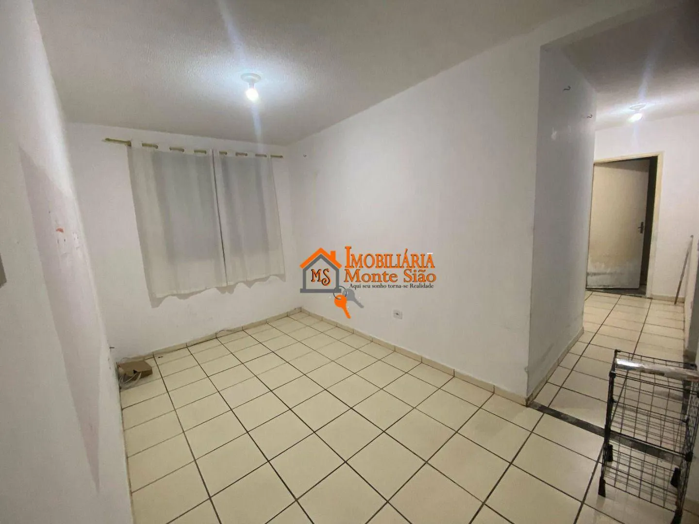 Foto do imóvel Apartamento com 2 dormitórios à venda, 50 m² por R$ 160.000,00 - Jardim Nova Cidade - Guarulhos/SP