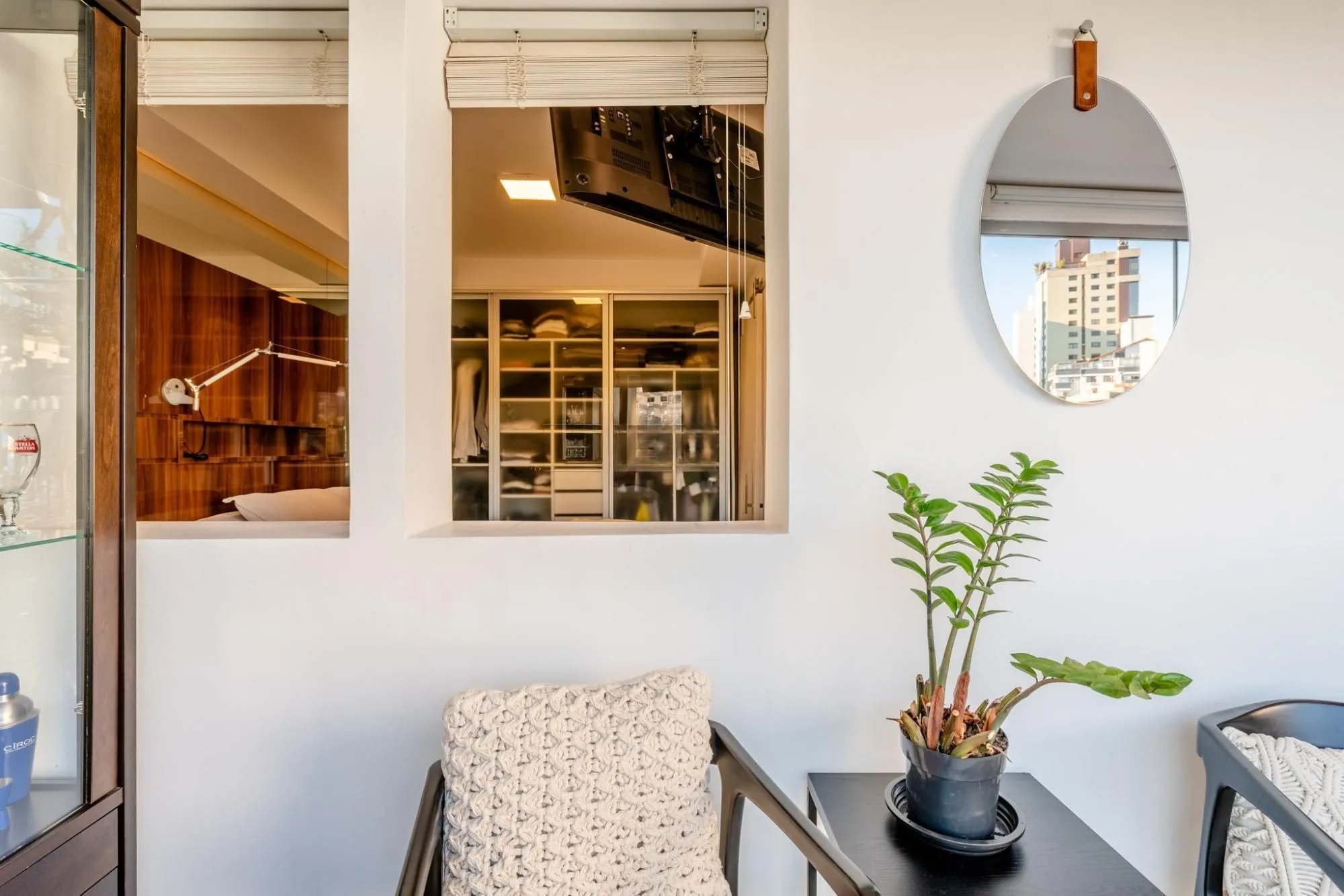 Imagem Apartamento de 1 dormitório á venda em Três Figueiras, Porto Alegre.