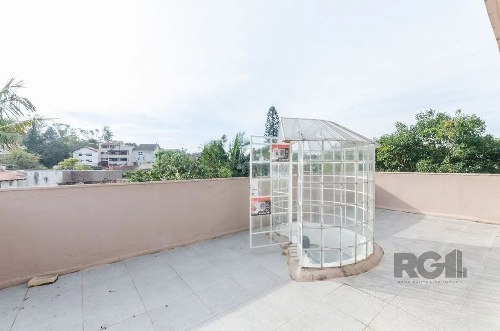 Imagem Casa de 4 dormitórios no bairro Três Figueiras