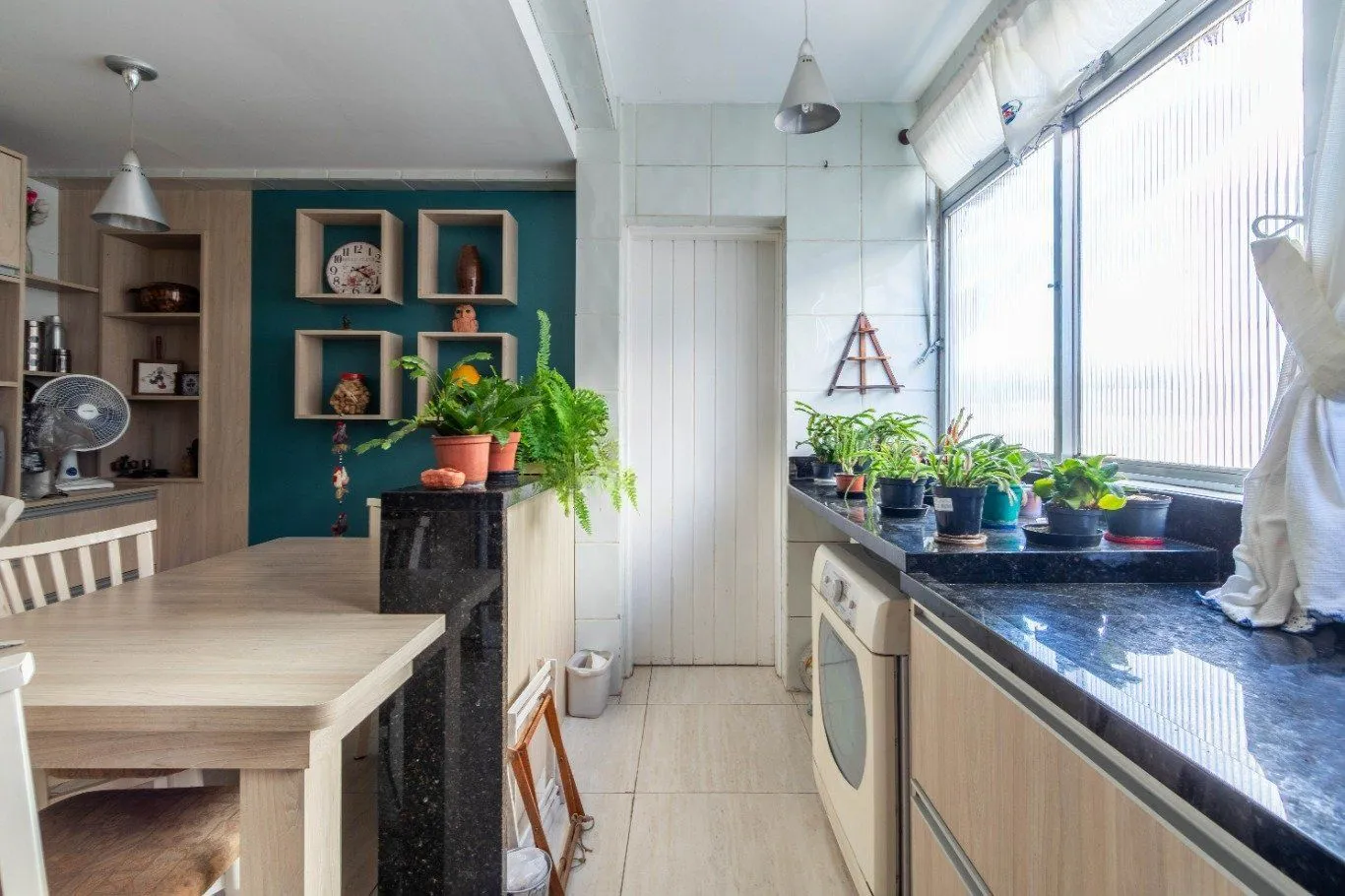 Imagem Apartamento com 3 quartos e 116m² à venda em Petrópolis, Porto Alegre. Rua General Souza Doca, Petrópolis, Porto Alegre