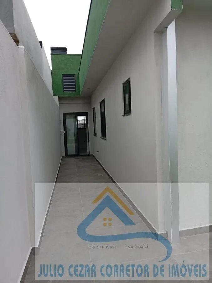 Imagem Casa para Venda em São José dos Pinhais, Barro Preto, 3 dormitórios, 1 suíte, 2 banheiros, 2 vagas