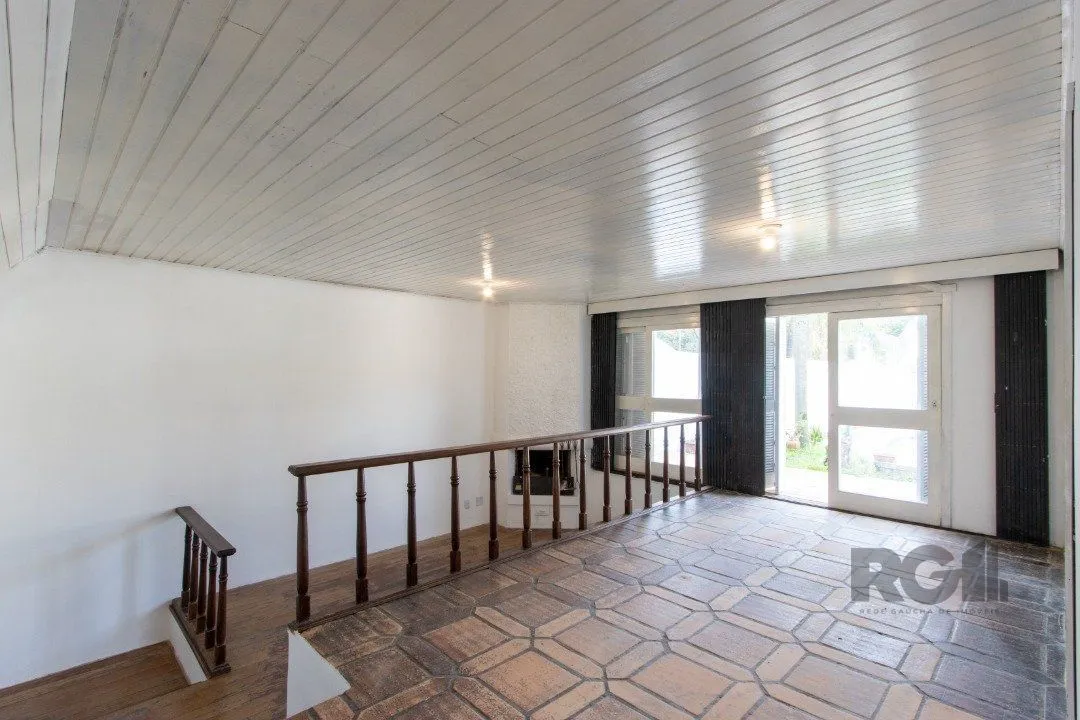 Imagem Casa para Venda - 337m², 3 dormitórios, sendo 1 suites, 3 vagas - Cristal