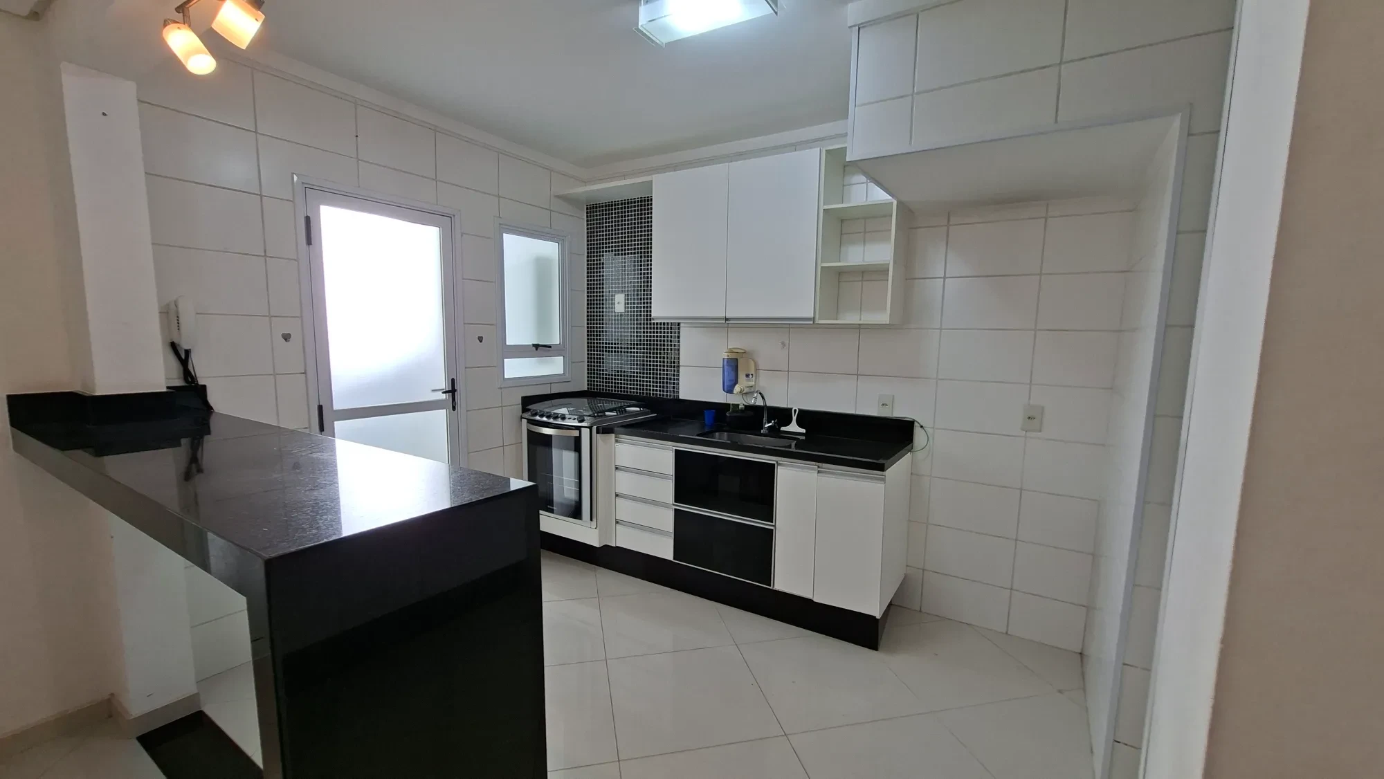 Imagem Casa de Condomínio com 2 Quartos à Venda, 150 m² em Vila Haro - Sorocaba
