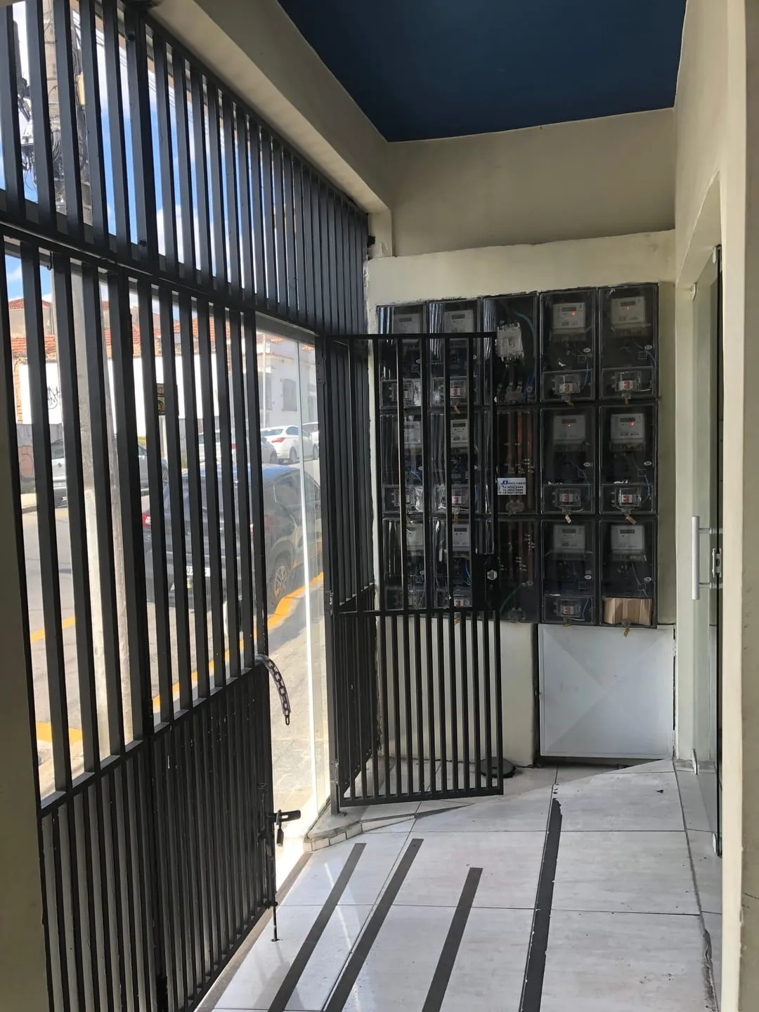 Imagem Comercial à venda e locação 300M², Centro, Pindamonhangaba - SP
