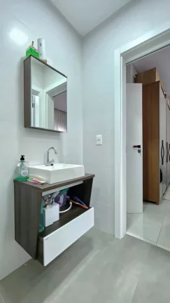 Imagem Apartamento Zona Central para Venda em Balneário Camboriú, CENTRO, 4 dormitórios, 2 suítes, 4 banheiros, 3 vagas