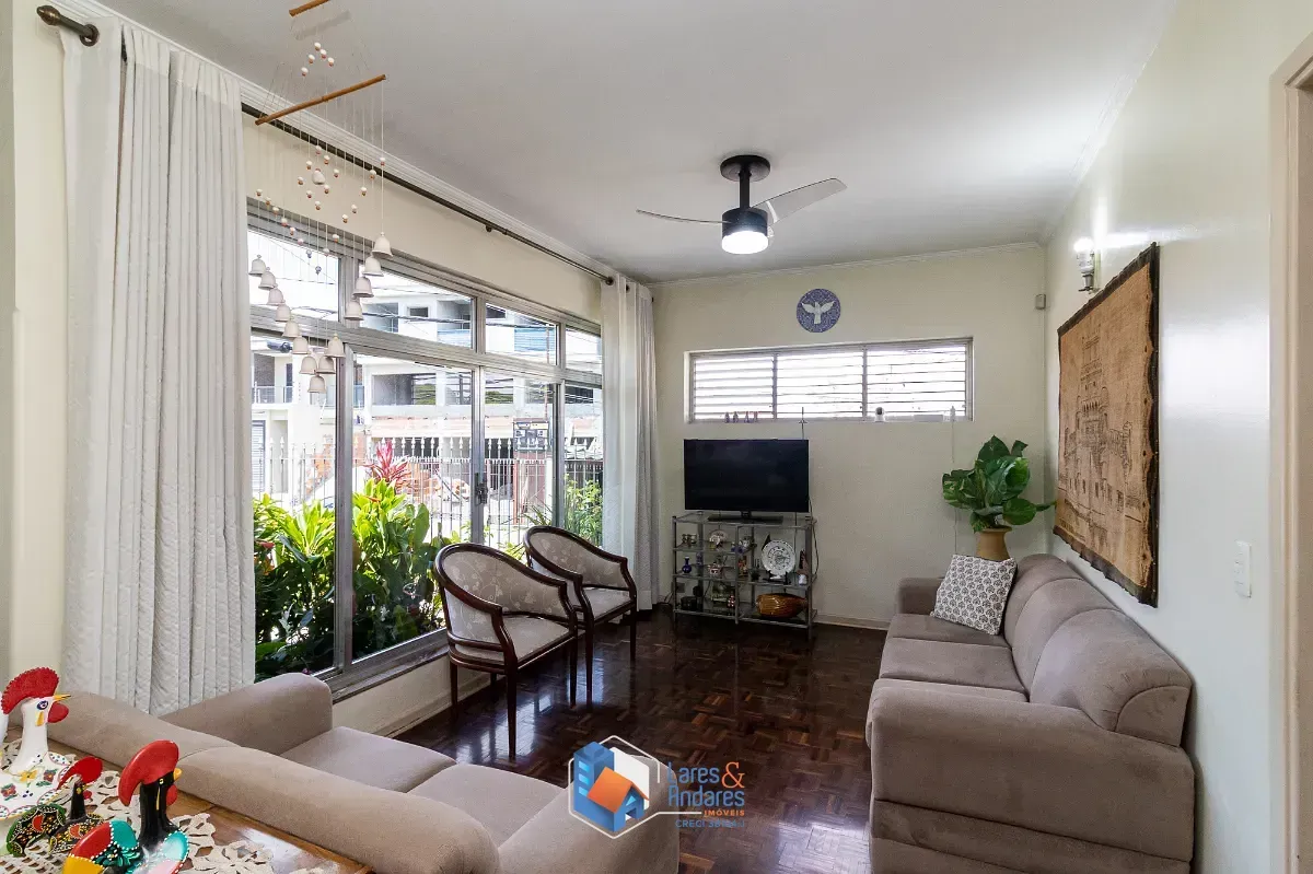 Imagem Casa para venda em Parque São Domingos com 3 quartos, sendo 1 suíte, 246m²