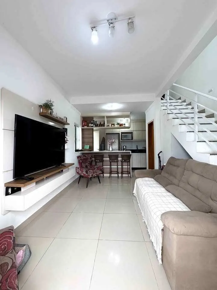 Imagem Casa geminada à venda em Passo de Torres, CENTRO, com 2 quartos