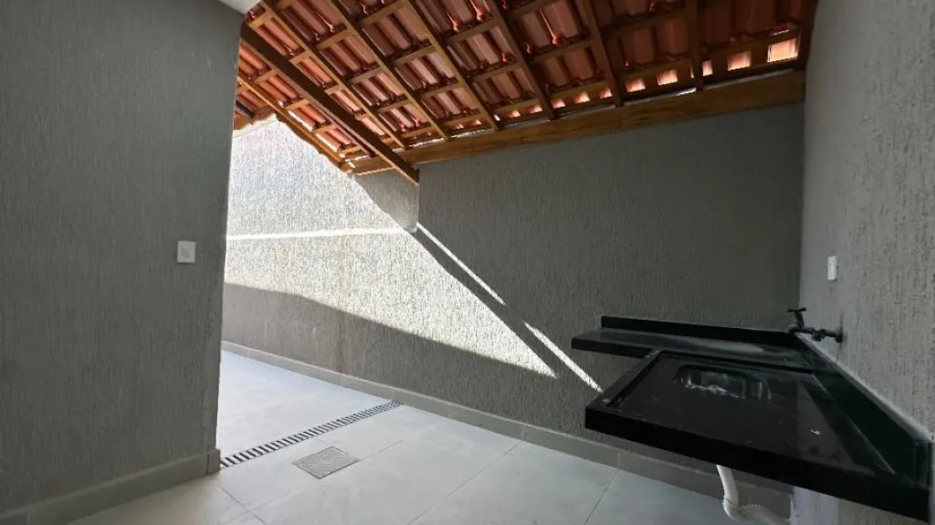 Imagem CASA COM 70,00 m² - MIRIM - PRAIA GRANDE SP