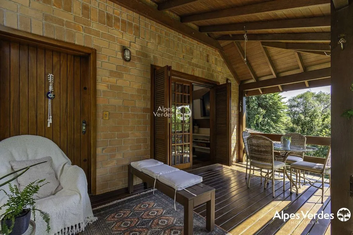 Imagem Casa à venda em Canela, Vila Suica, com 4 quartos, 357m2