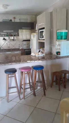 Imagem Casa com 06 dormitórios no Bairro Itacolomi - Balneário Piçarras - SC