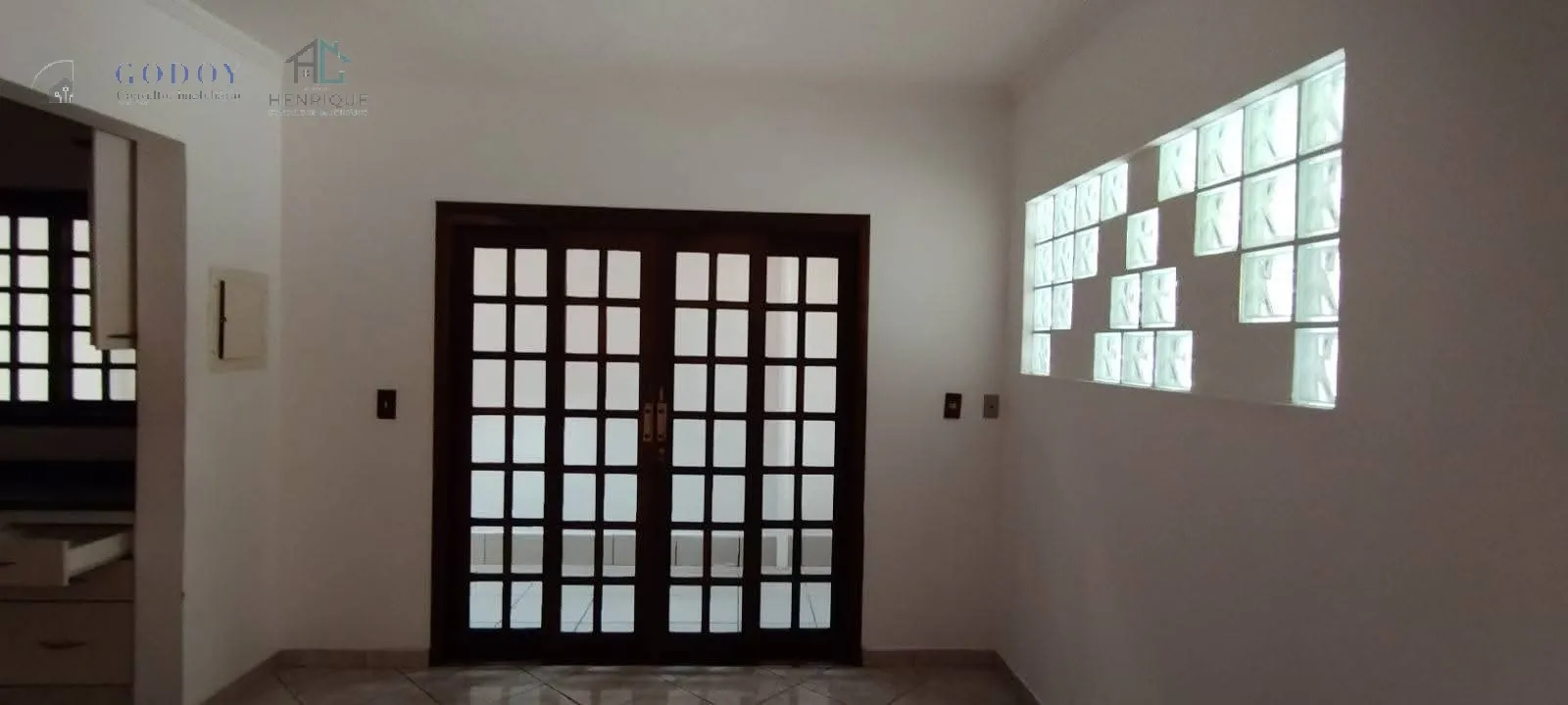 Imagem CASA OTIMA NO ESPLANADA SANTA TEREZINHA EM TAUBATE