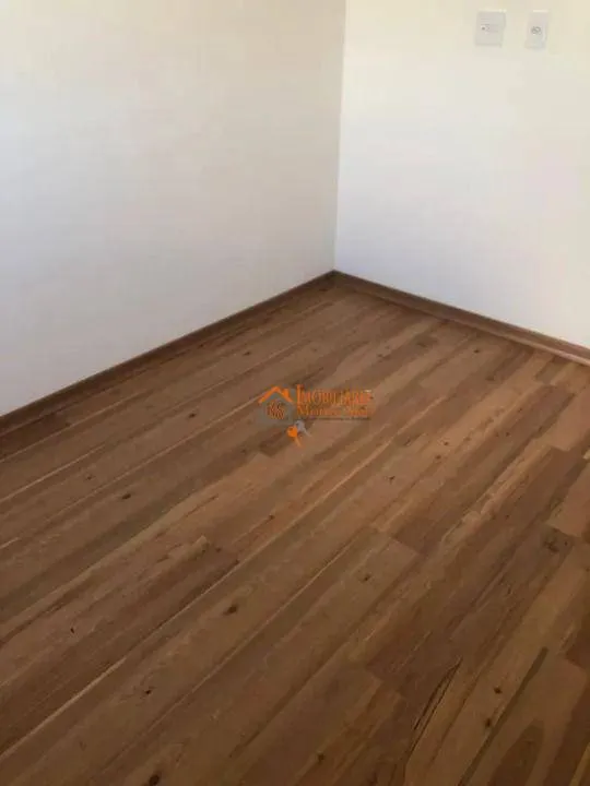 Imagem Apartamento com 2 dormitórios à venda, 52 m² por R$ 301.500,00 - Vila Bremen - Guarulhos/SP