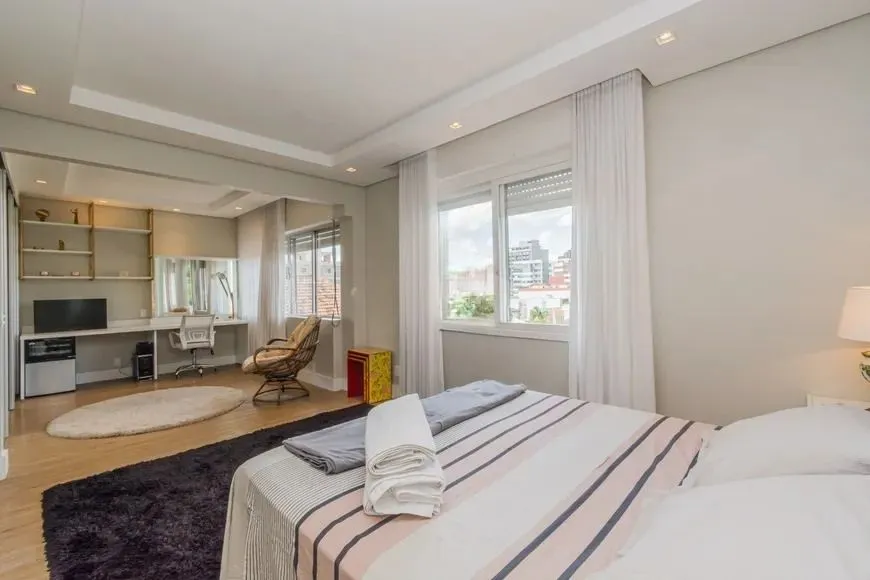 Imagem Cobertura 3 quartos, 235² privativos, com piscina, no Moinhos de Vento